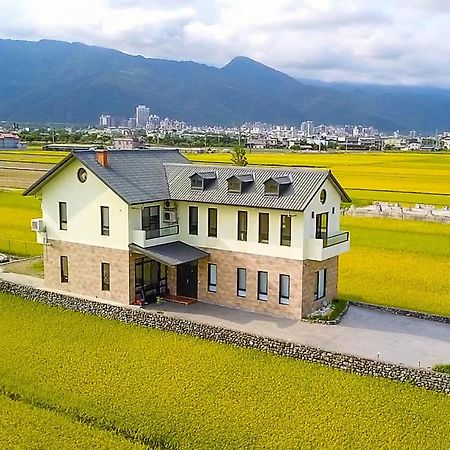 宅居風旅民宿 Jiaoxi Eksteriør bilde